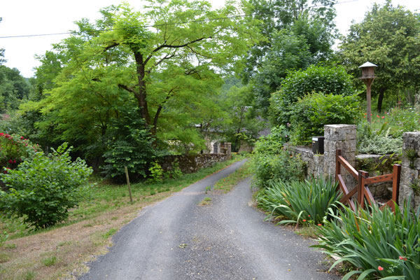 Le Manoir in Souillac, oprit richting straat