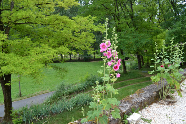 Le Manoir in Souillac, zicht op straat