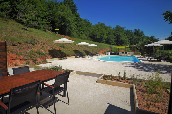 terrace of gite for 4 people Duras Le Manoir Souillac