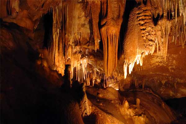 Grottes de Lacave