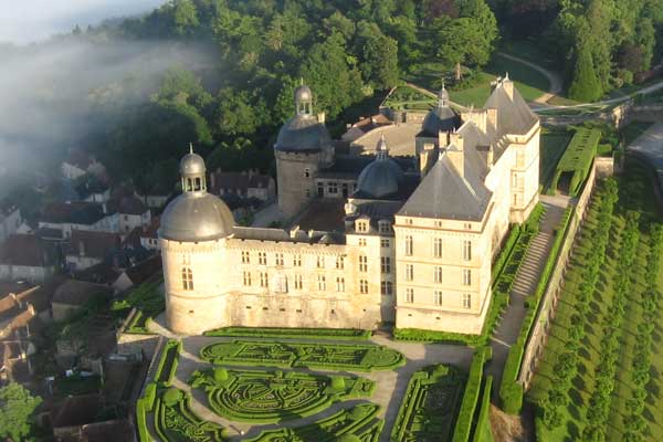 Château de Hautefort