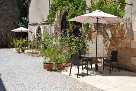 Le Manoir a Souillac, terrasse du gite manseng