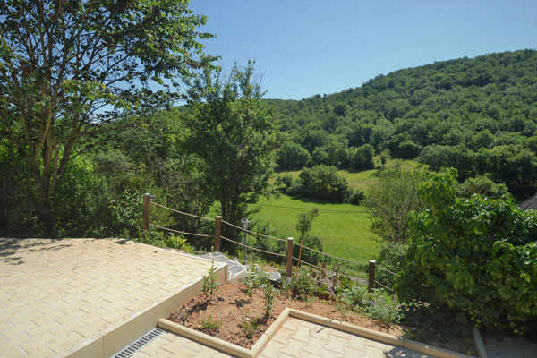 vue de la terrasse gite malbec Le Manoir Souillac