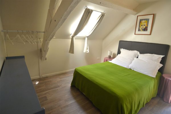 Schlafzimmer mit Doppelbett Ferienhaus Malbec Le Manoir Souillac