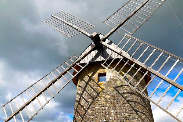 Windmolen in Gignac, Lot, Occitanie