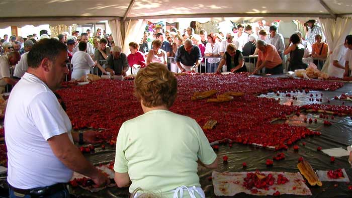 aardbeienfeest in Beaulieu-sur-Dordogne